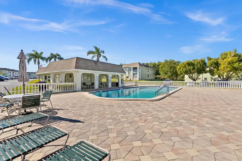 1250 S Pinellas Avenue Tarpon Springs FL 34689
