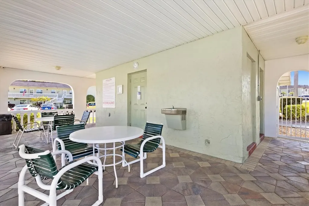 1250 S Pinellas Avenue Tarpon Springs FL 34689