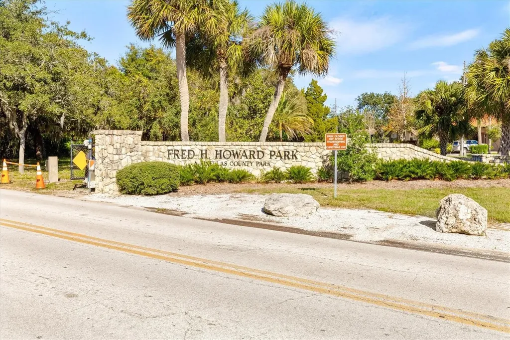 1250 S Pinellas Avenue Tarpon Springs FL 34689