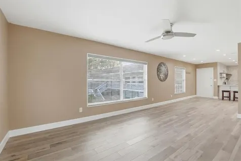 1250 S Pinellas Avenue Tarpon Springs FL 34689