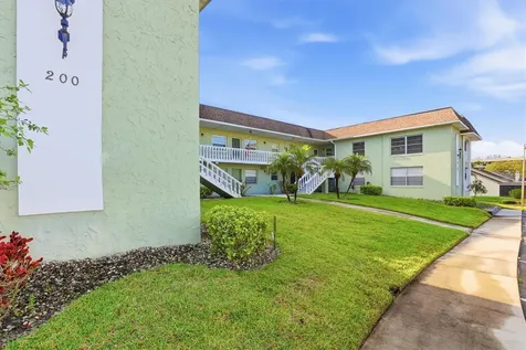 1250 S Pinellas Avenue Tarpon Springs FL 34689