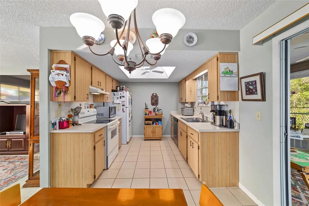 10921 SW 86th Court Ocala FL 34481