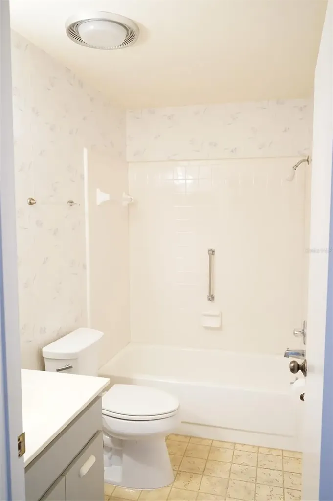 302 Bryce Court Sun City Center FL 33573