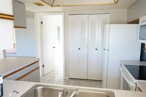 302 Bryce Court Sun City Center FL 33573