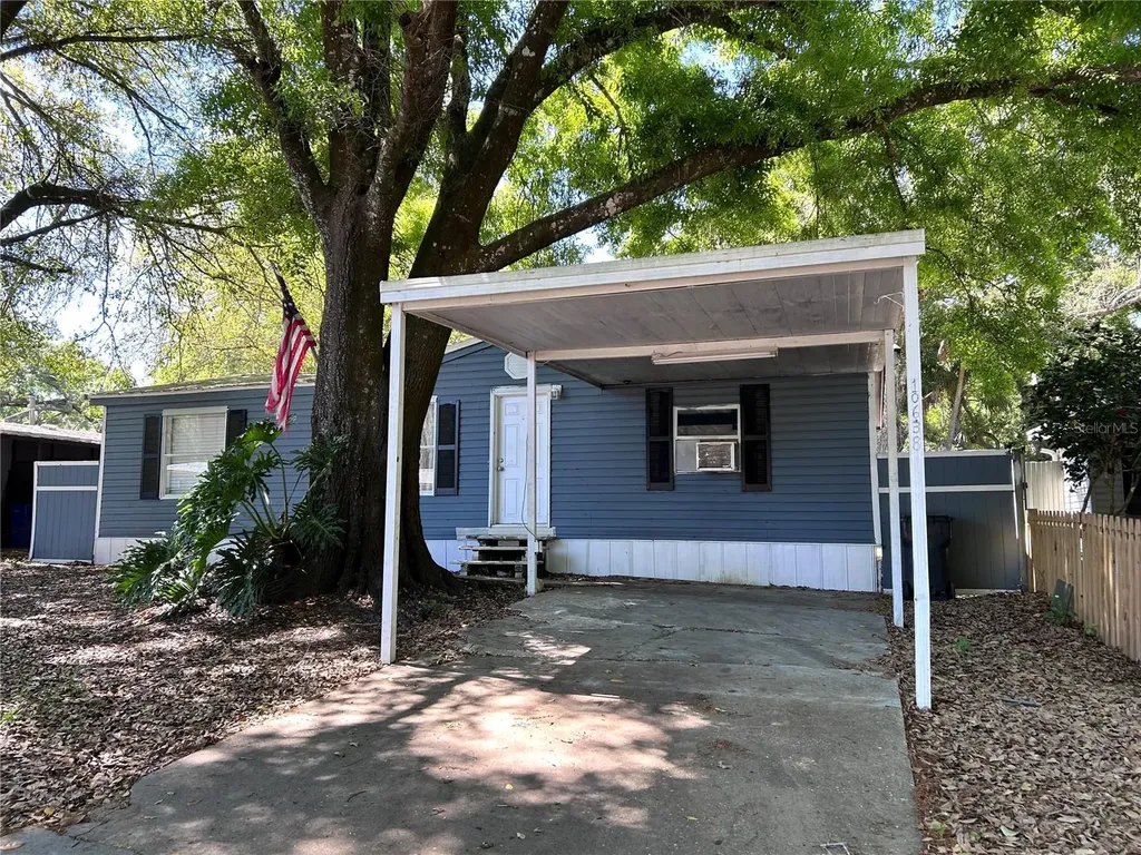 10638 Bay Hills Circle Thonotosassa FL 33592