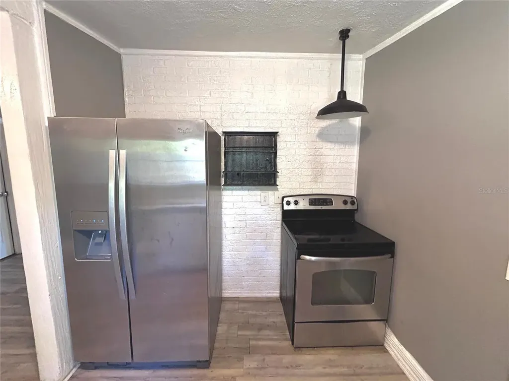 10638 Bay Hills Circle Thonotosassa FL 33592