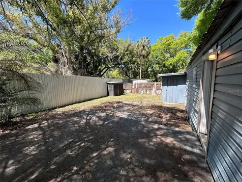 10638 Bay Hills Circle Thonotosassa FL 33592