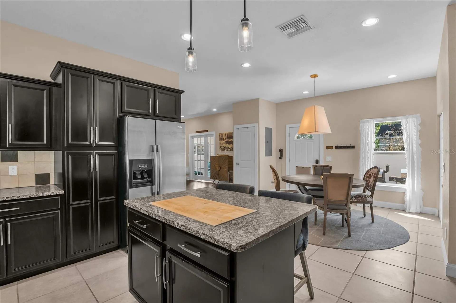 2414 Newberry Street Orlando FL 32806