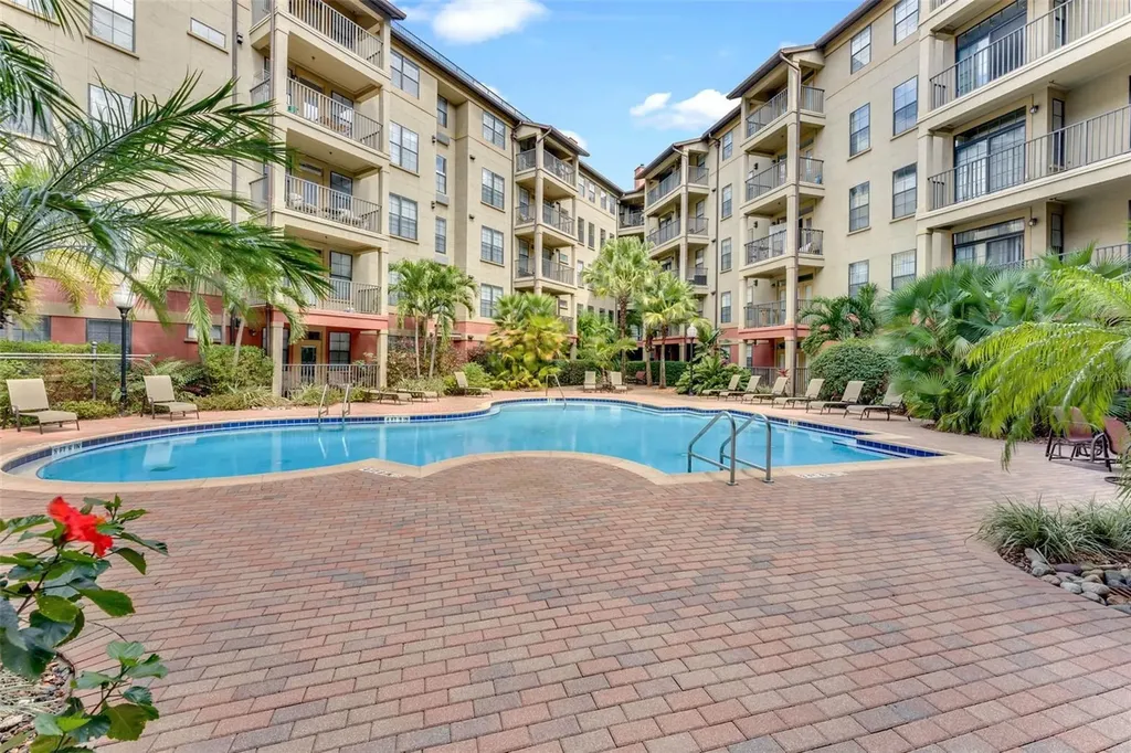 911 N Orange Avenue Orlando FL 32801