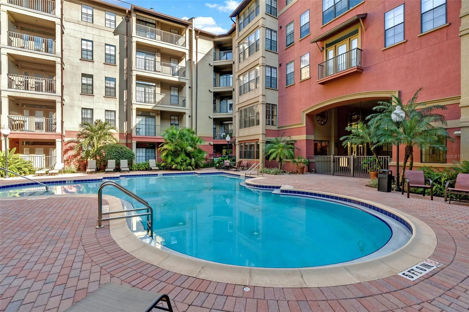 911 N Orange Avenue Orlando FL 32801