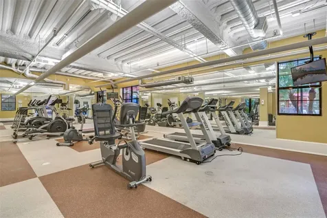 911 N Orange Avenue Orlando FL 32801