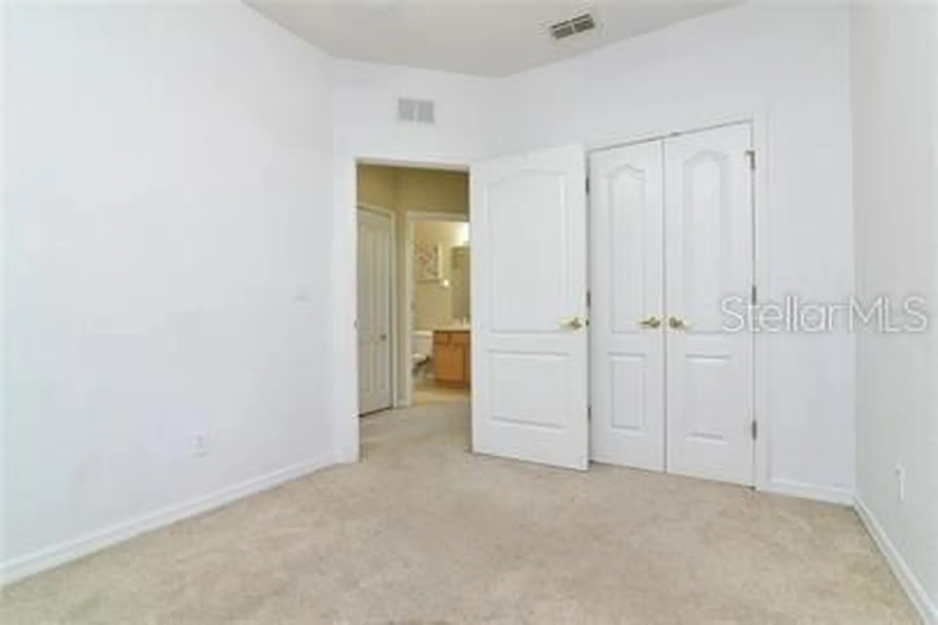 2414 Caravelle Circle Kissimmee FL 34746