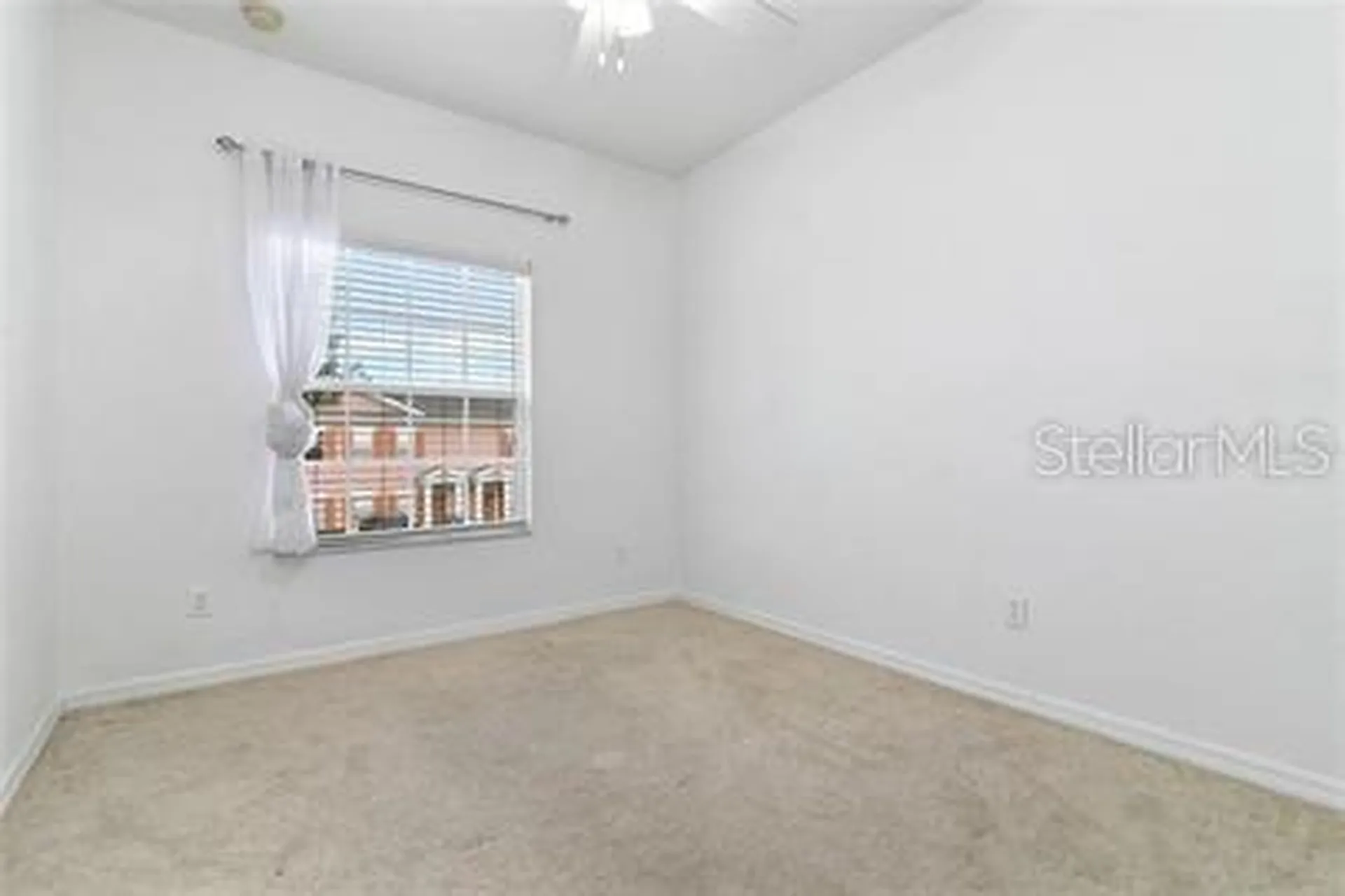 2414 Caravelle Circle Kissimmee FL 34746