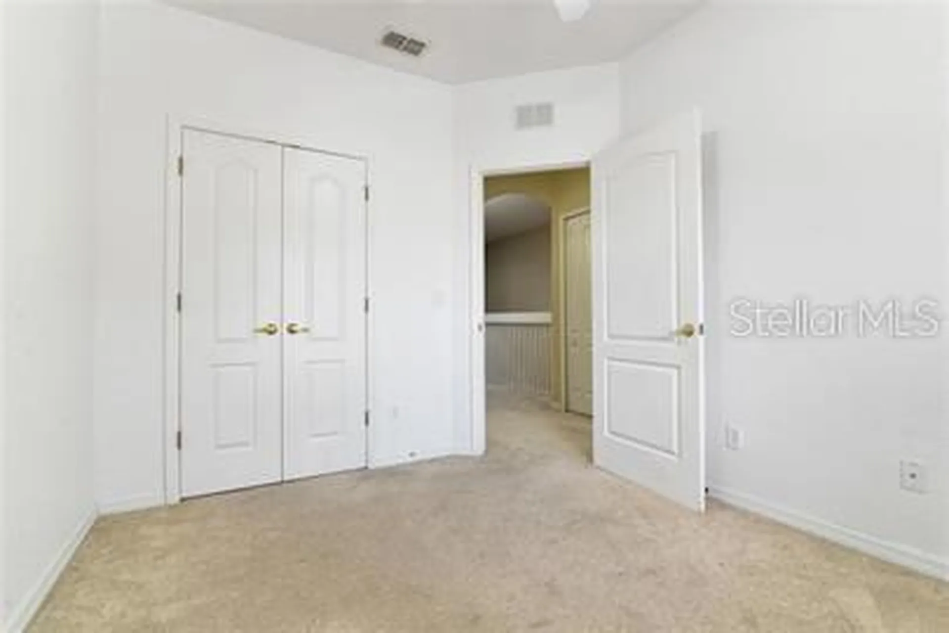 2414 Caravelle Circle Kissimmee FL 34746