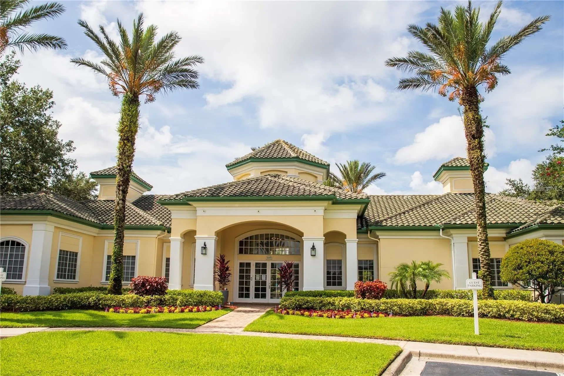 8913 Legacy Court Kissimmee FL 34747