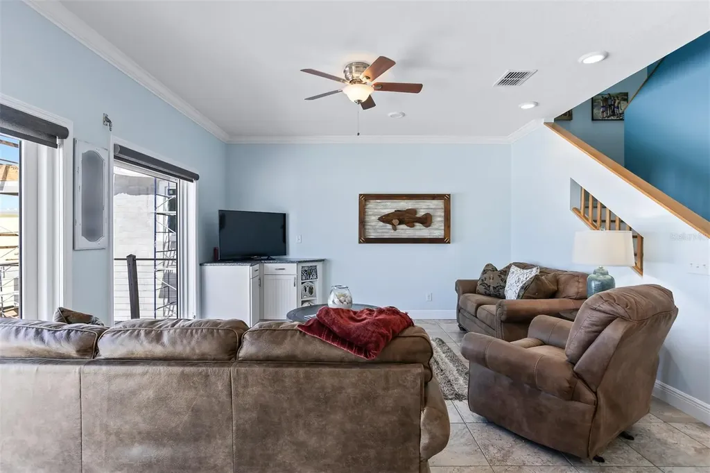 17610 Lee Avenue Redington Shores FL 33708