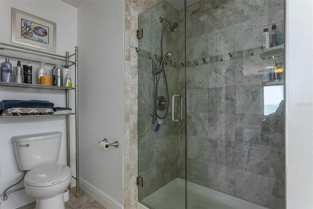 17610 Lee Avenue Redington Shores FL 33708