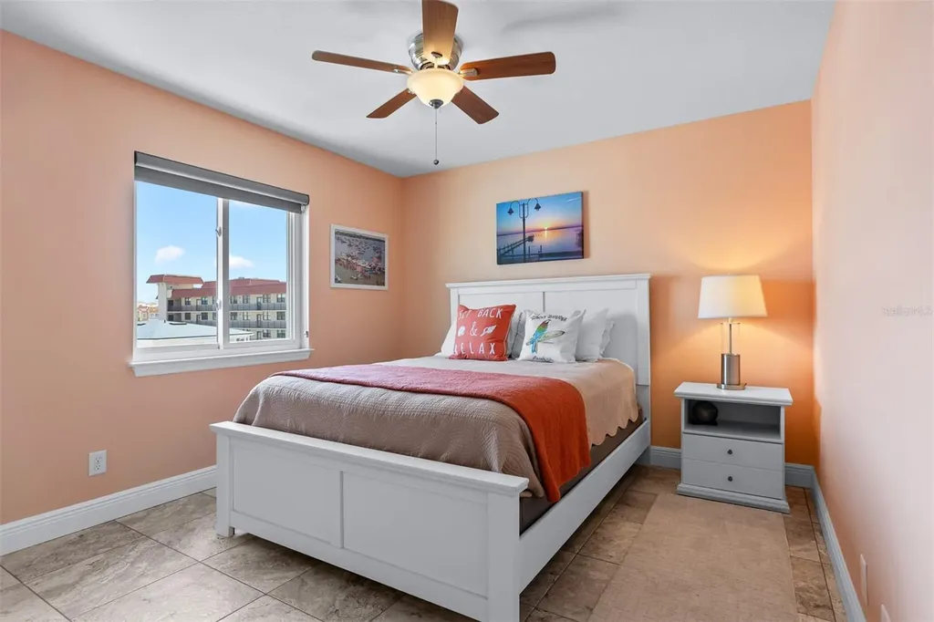17610 Lee Avenue Redington Shores FL 33708