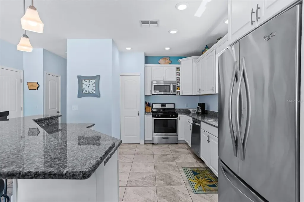 17610 Lee Avenue Redington Shores FL 33708