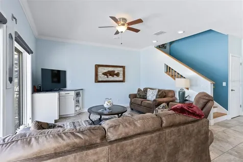 17610 Lee Avenue Redington Shores FL 33708