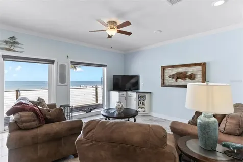 17610 Lee Avenue Redington Shores FL 33708