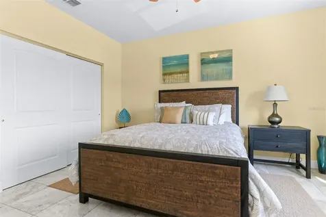 17610 Lee Avenue Redington Shores FL 33708