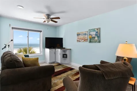 17610 Lee Avenue Redington Shores FL 33708