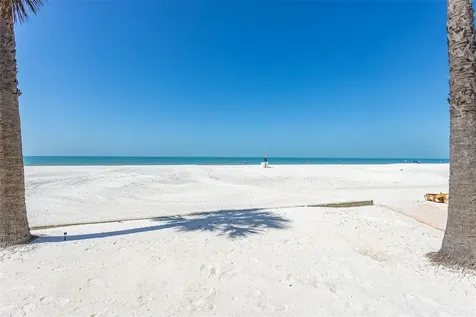 17610 Lee Avenue Redington Shores FL 33708