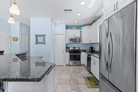 17610 Lee Avenue Redington Shores FL 33708