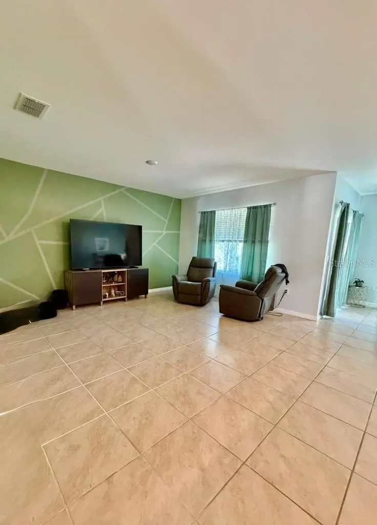 295 Taylor Groves Street Lake Wales FL 33898