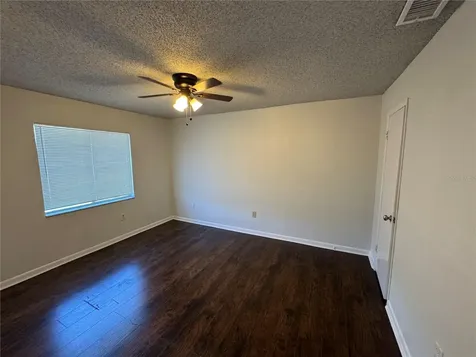 525 Conway Road Orlando FL 32807