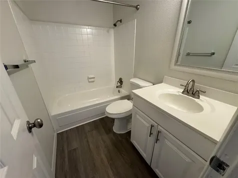 525 Conway Road Orlando FL 32807