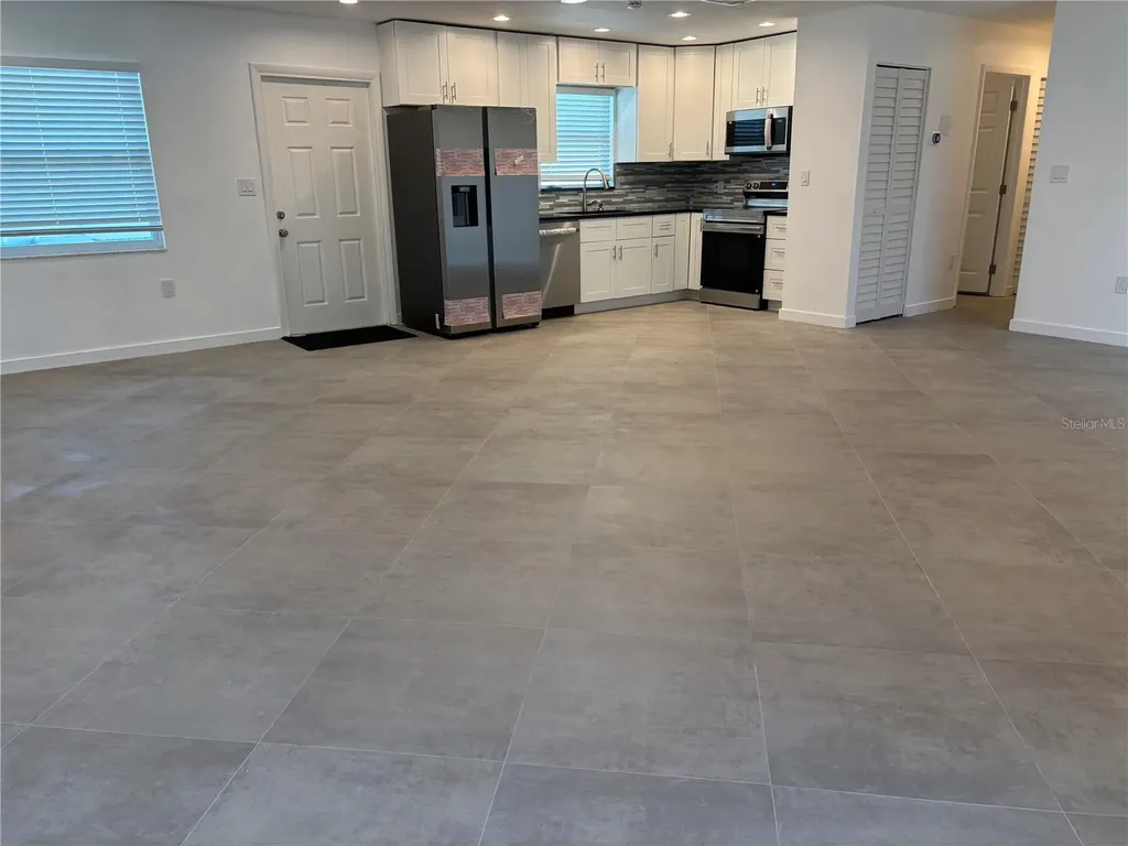 5815 Erin Lane S St Petersburg FL 33712