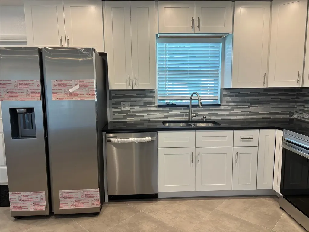 5815 Erin Lane S St Petersburg FL 33712