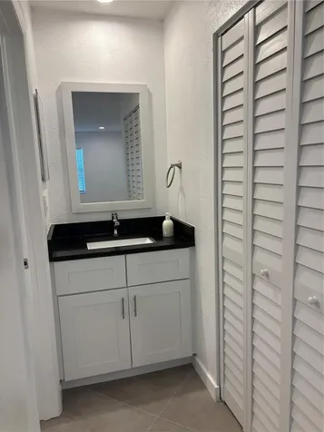 5815 Erin Lane S St Petersburg FL 33712