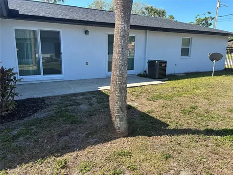 5815 Erin Lane S St Petersburg FL 33712