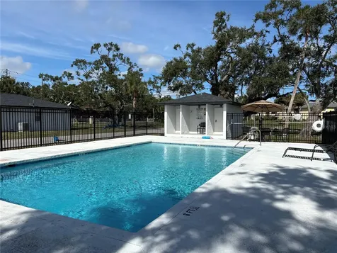 5815 Erin Lane S St Petersburg FL 33712