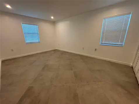5815 Erin Lane S St Petersburg FL 33712