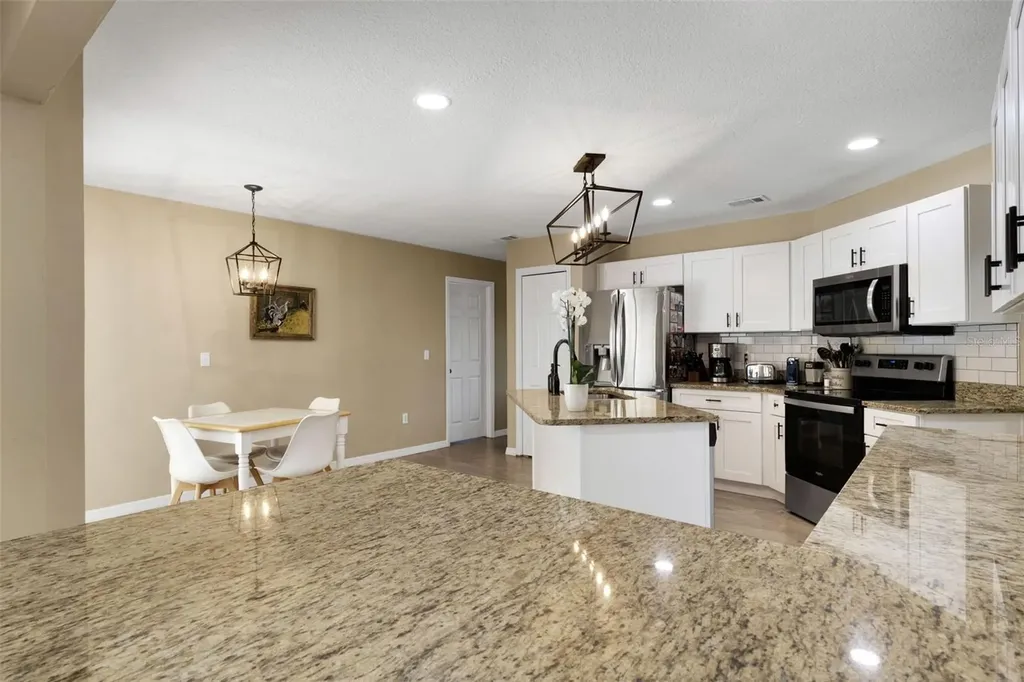126 Woodside Drive Lakeland FL 33813