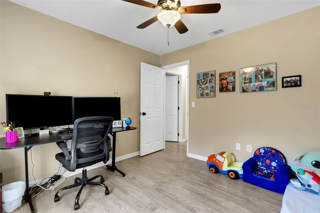 126 Woodside Drive Lakeland FL 33813