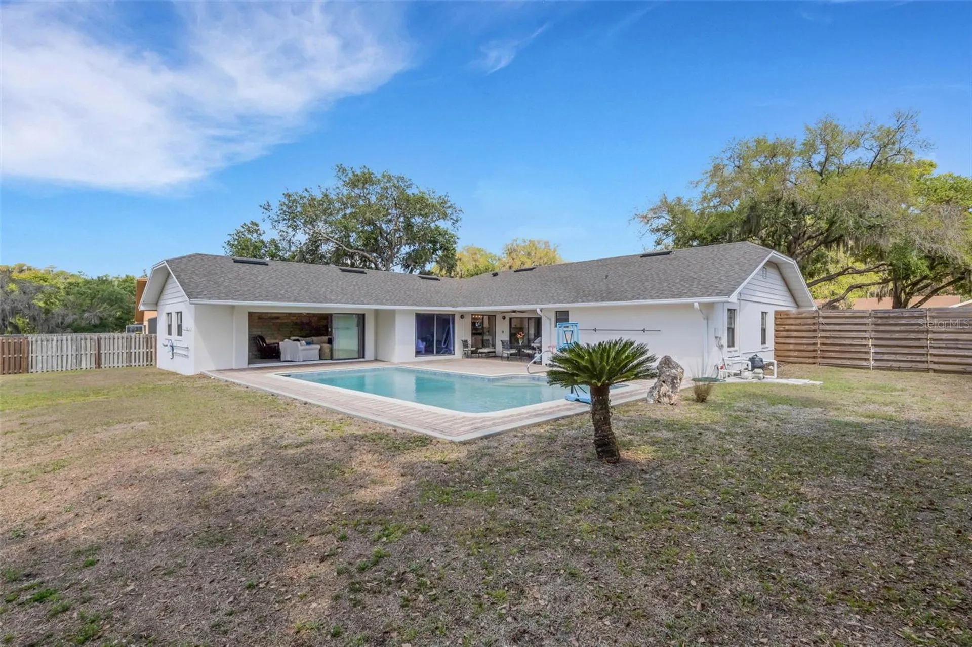 126 Woodside Drive Lakeland FL 33813