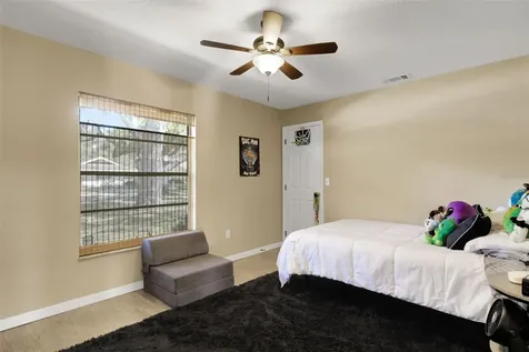 126 Woodside Drive Lakeland FL 33813