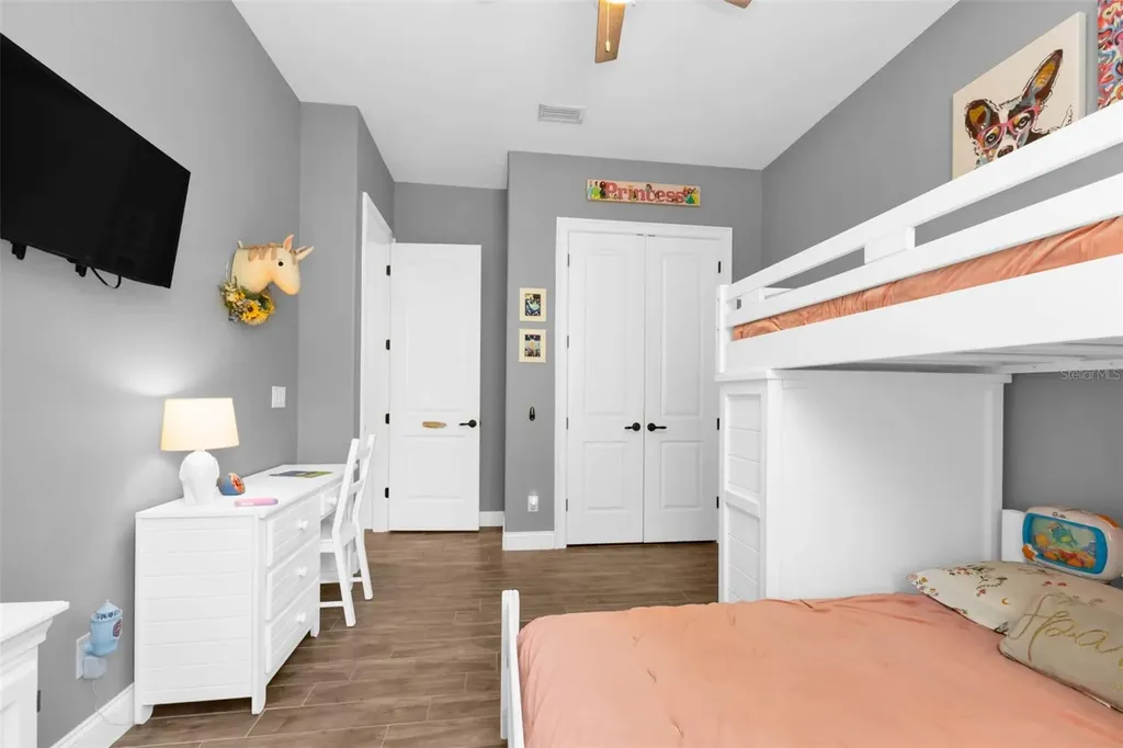11899 SW Darcy Drive Lake Suzy FL 34269