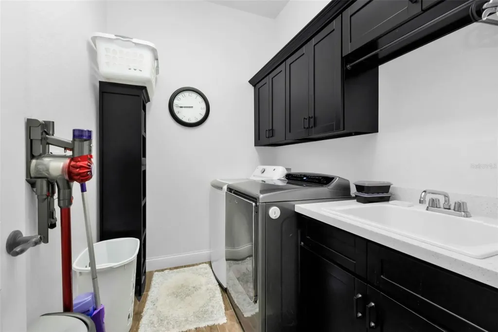 11899 SW Darcy Drive Lake Suzy FL 34269