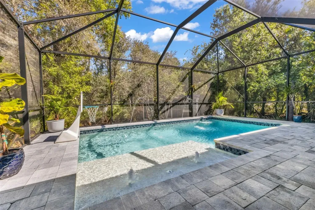 11899 SW Darcy Drive Lake Suzy FL 34269