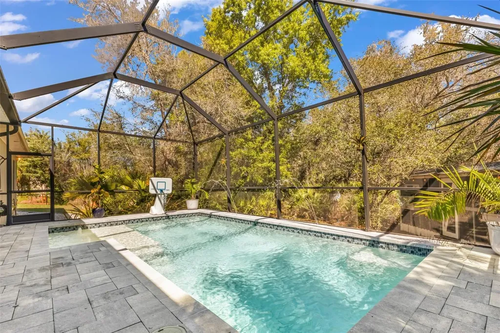 11899 SW Darcy Drive Lake Suzy FL 34269