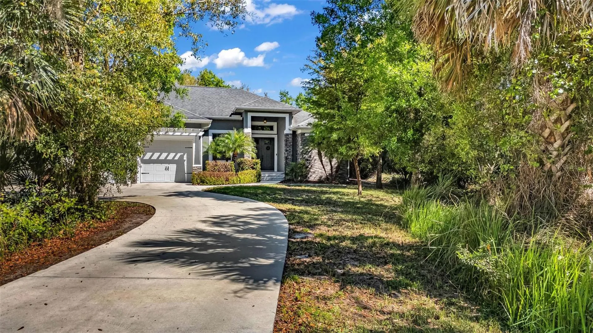 11899 SW Darcy Drive Lake Suzy FL 34269