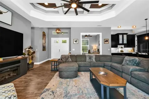 11899 SW Darcy Drive Lake Suzy FL 34269