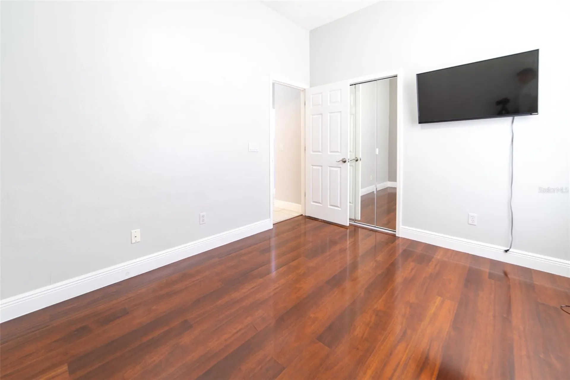 1352 Woodfield Oaks Drive Apopka FL 32703
