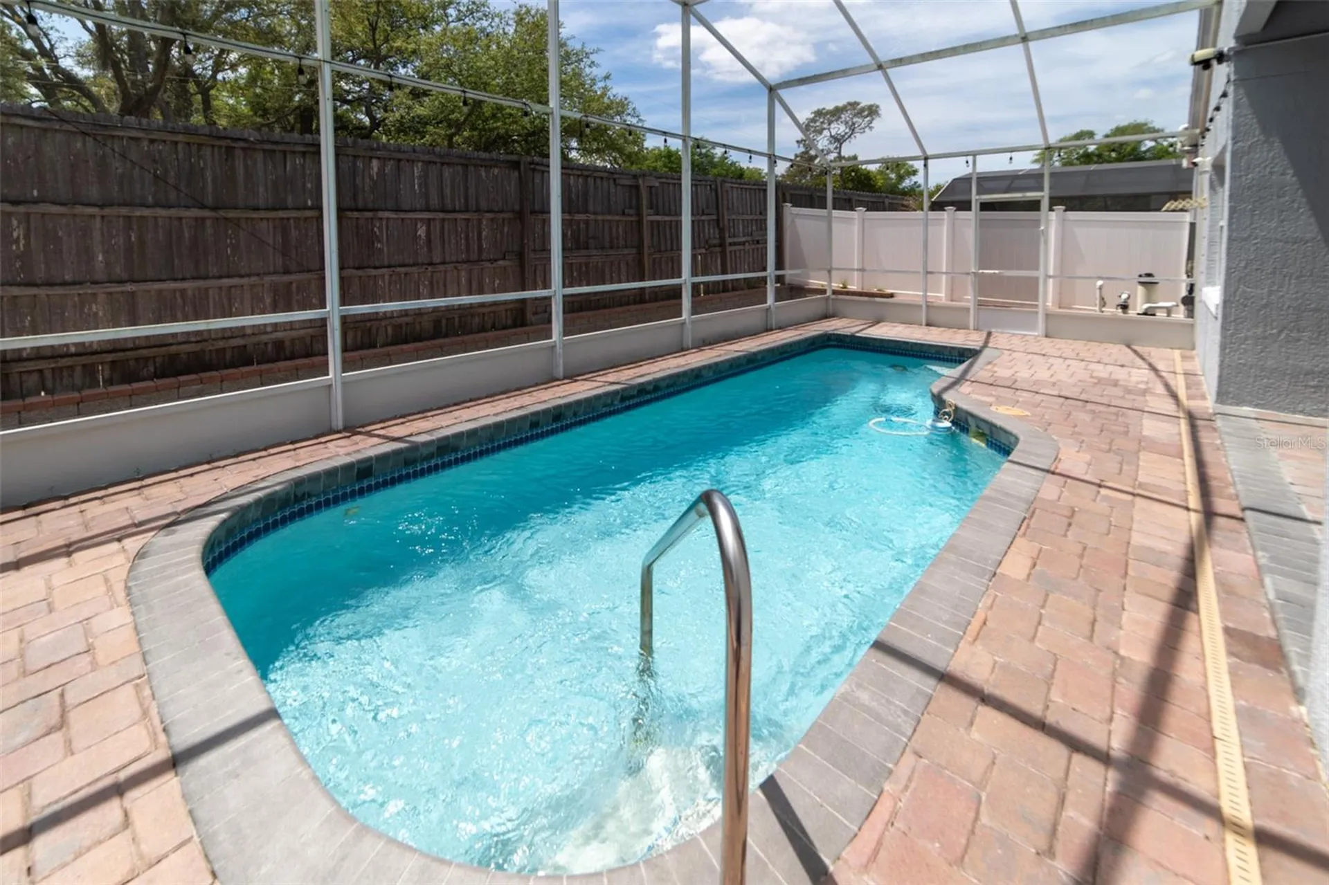 1352 Woodfield Oaks Drive Apopka FL 32703
